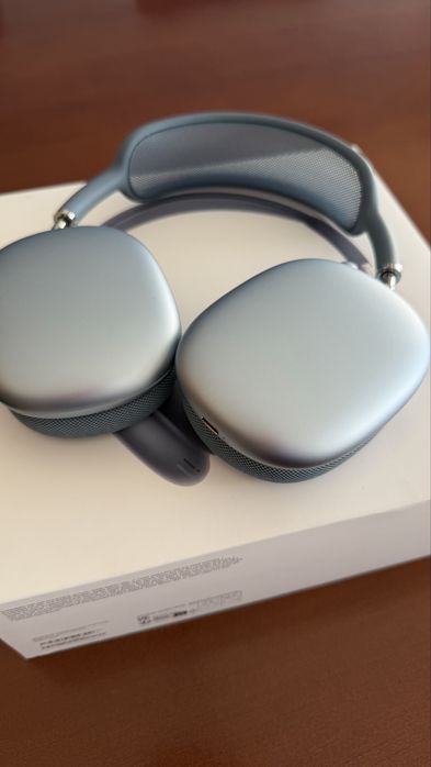 Airpods Max - Como Novos - fatura+garantia
