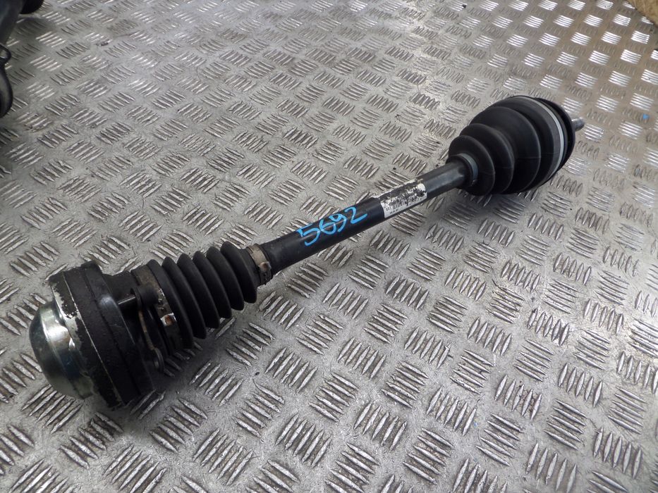 półoś lewa vw t5 7e0407271h