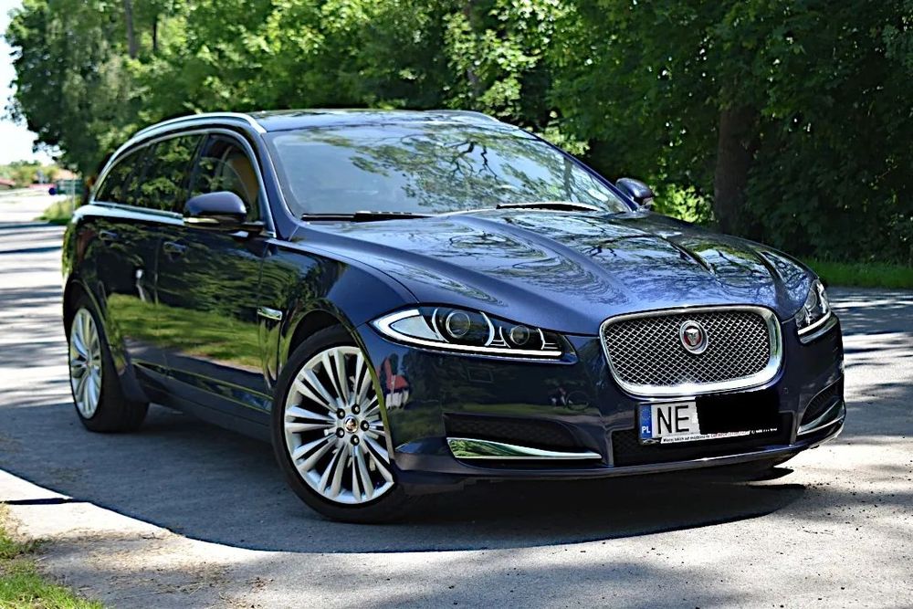 Jaguar XF Zarejestrowany NAVI PL 2xClimatronic ALU XENON 2xParktronic Kamera