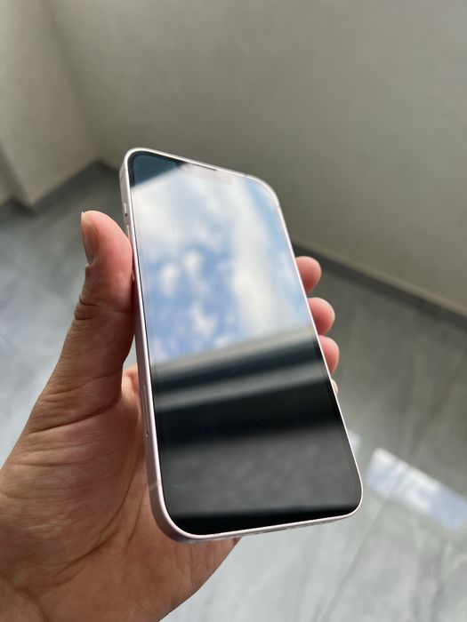 Iphone 13 128 pink в ідеальному стані