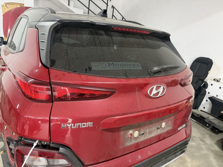 Кришка багажника Hyundai Kona