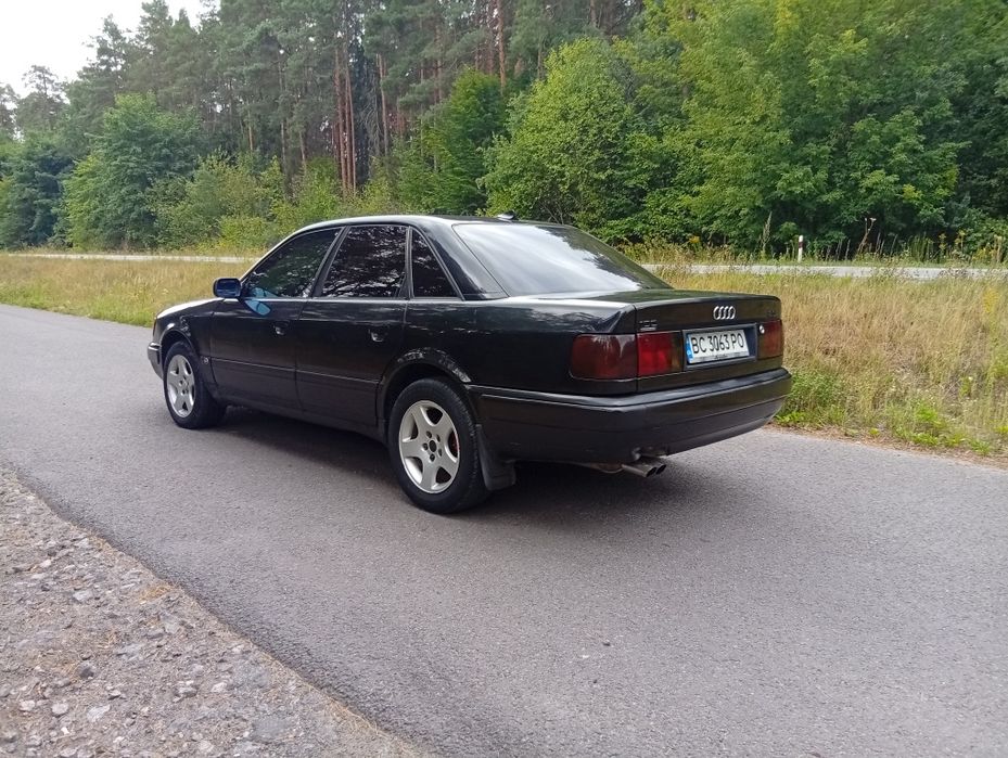 Продам Аудi  100 с4