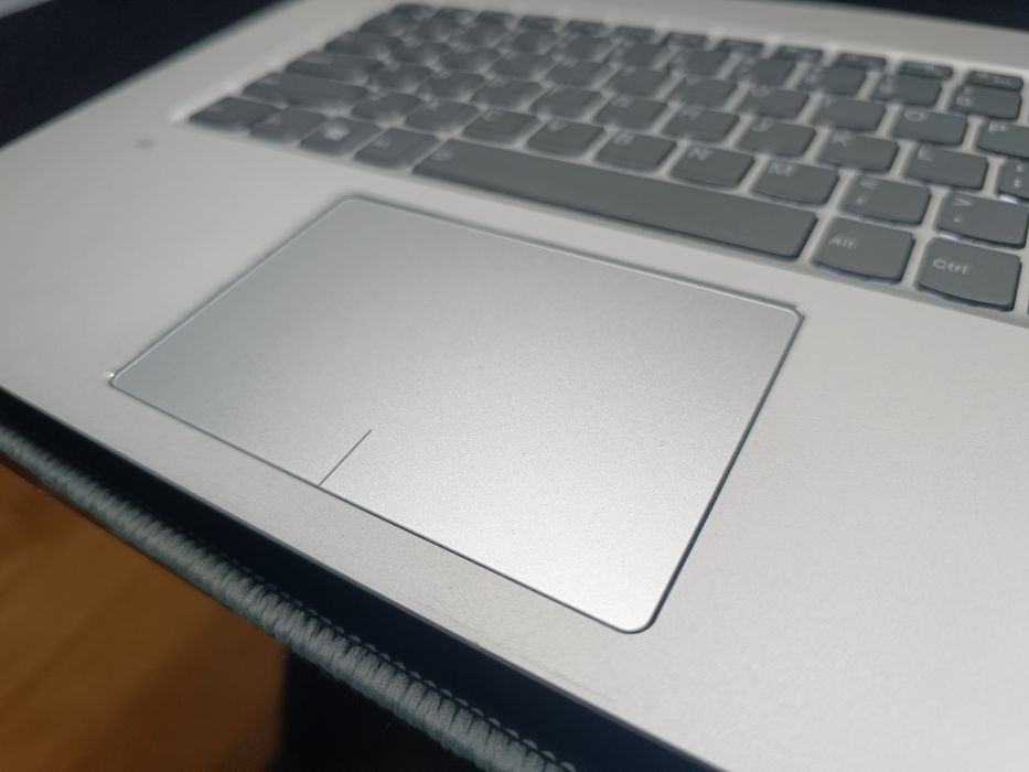 Laptop Lenovo Yoga 720-15IKB 15,6" Dotykowy ekran INTEL Core i7 RAM 16