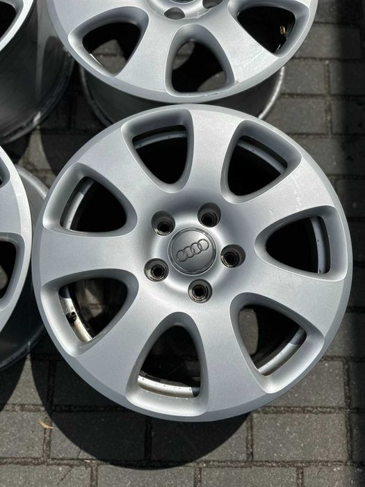 Felgi aluminiowe Audi 18'' 5x130 Q7 Touareg