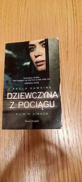 Dziewczyna z pociągu książka