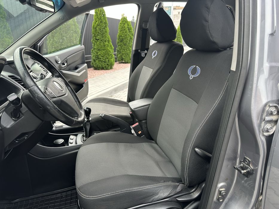 Продам SsangYong  Korando 2014