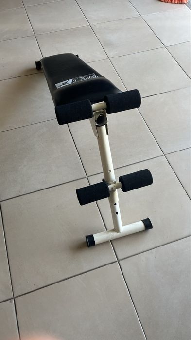 Banco de Abdominais Declinado Body Flex