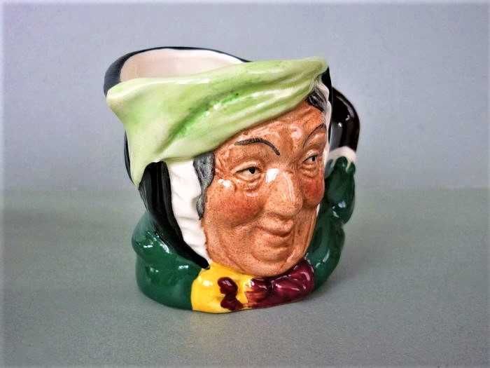 Caneca inglesa Royal Doulton - Antiga mas em muito bom estado