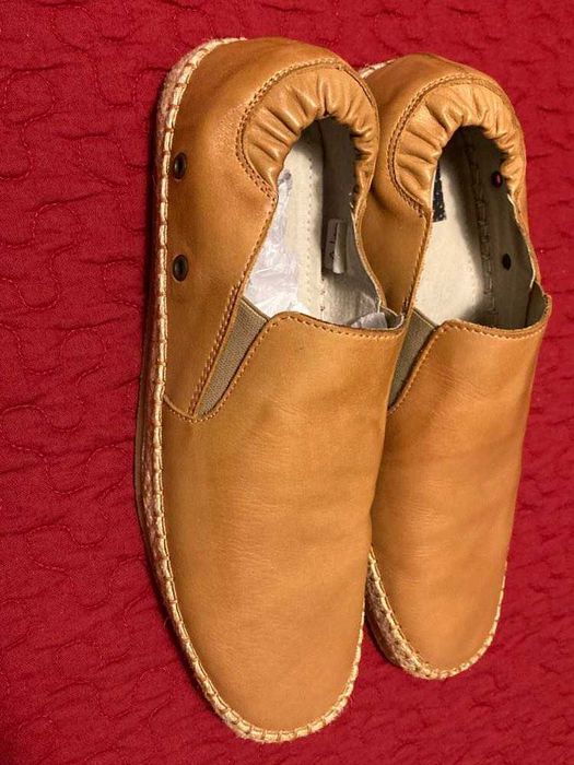 Alpercatas castanhas em pele, n.º 40