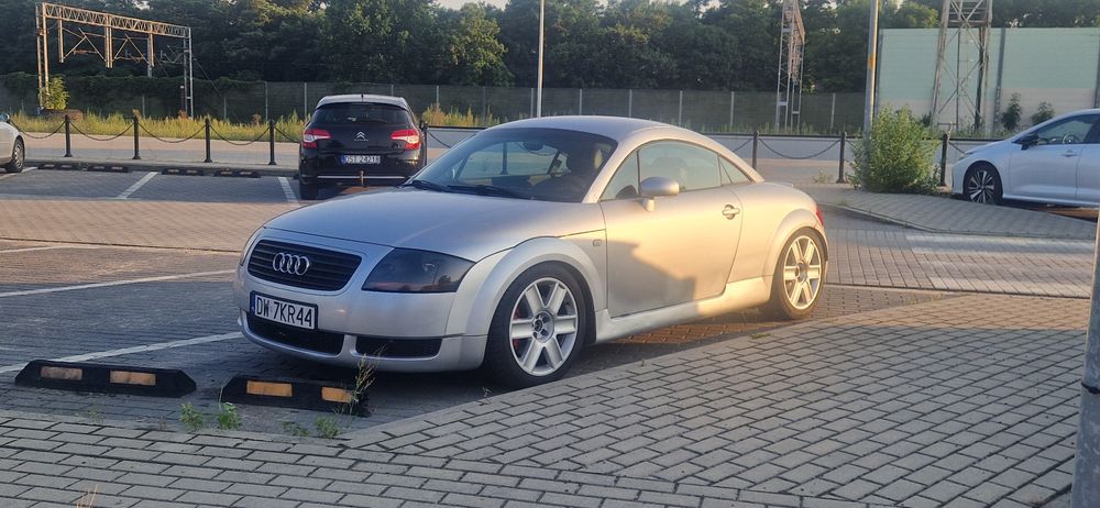 Audi TT Coupé