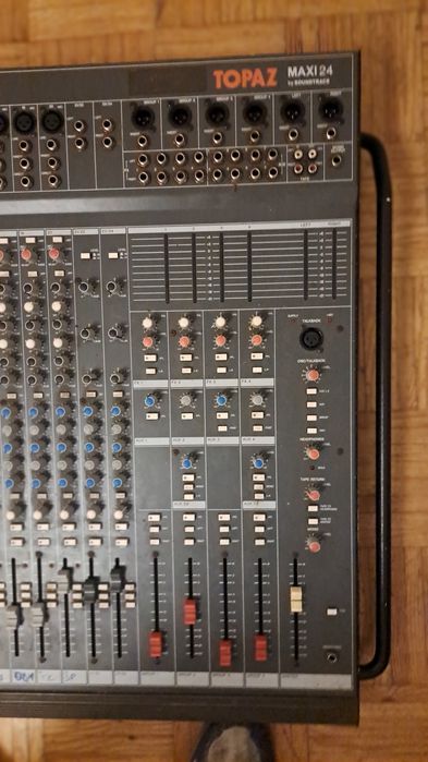 Mesa de mistura soundtracs topaz maxi 24