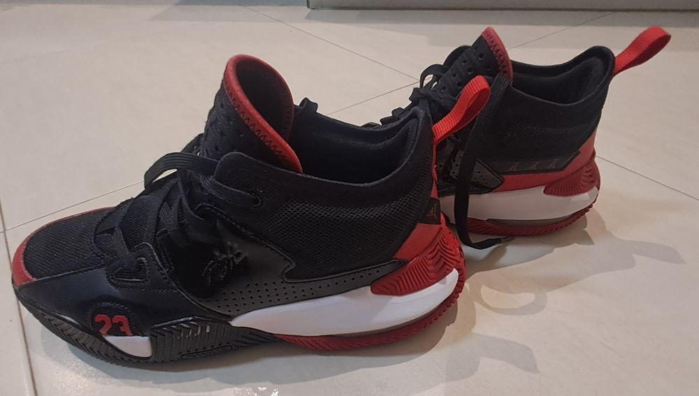 Ténis Nike Air Jordan Stay Loyal 2 "Bred" – Como NOVOS (Tam. 42)
