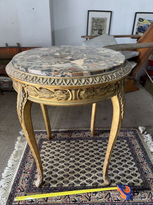 Mesa de apoio redonda estilo Luis XVI