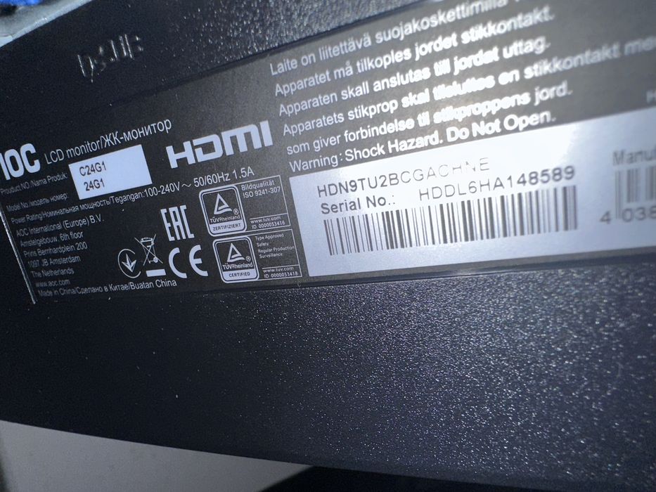 Monitor AOC curvo 24