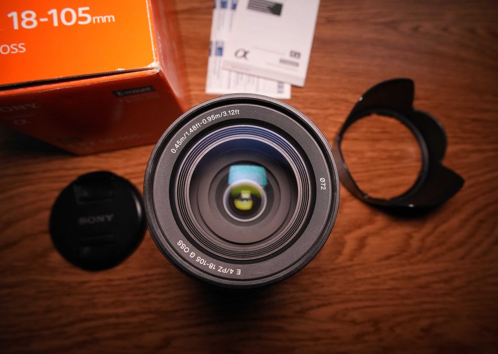 Обʼєктив Sony 18-105mm F4 G OSS