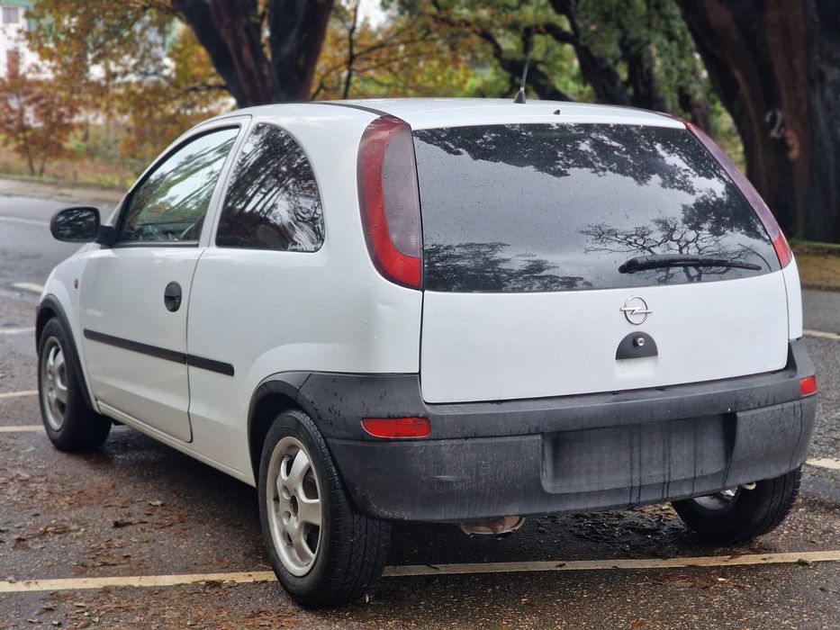 Vendo comercial 1.7 dti de 201