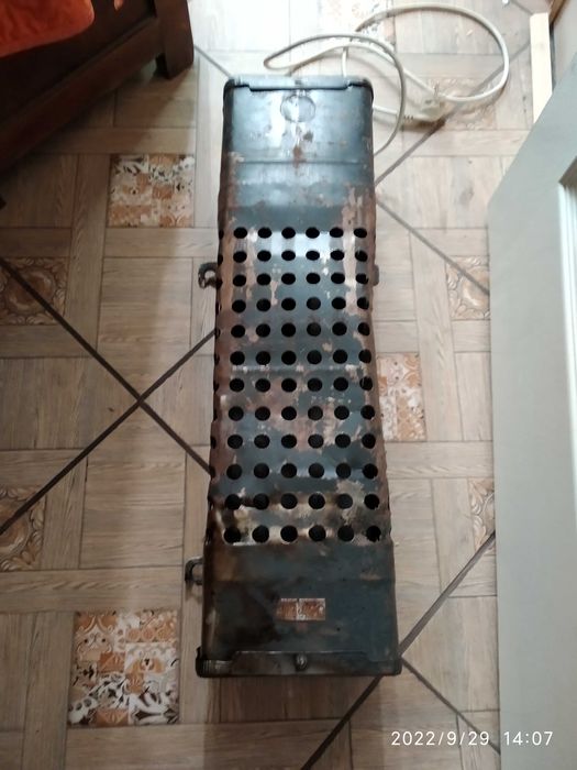 Электрорадиатор советского производства.