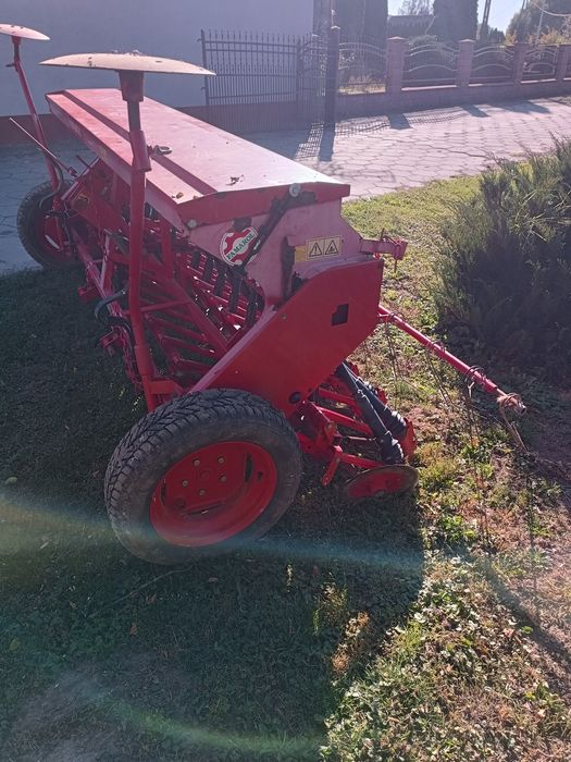Siewnik redlicowy Unia Famarol 3m 2008