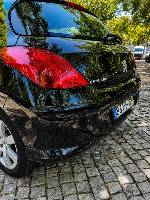 Peugeot 308 — fotografia 5