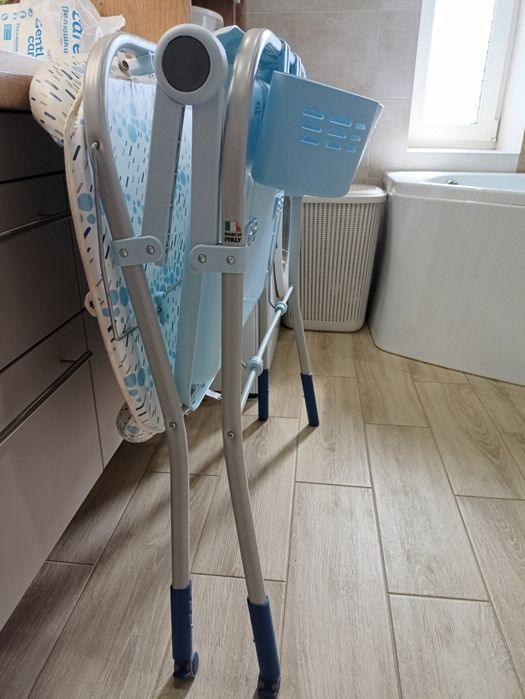 Сповивальний столик + ванночка Chicco