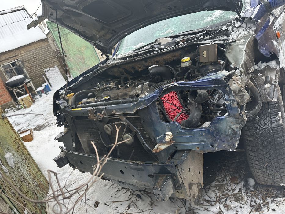 Продам nissan x trail t30 на запчастини за 1350$