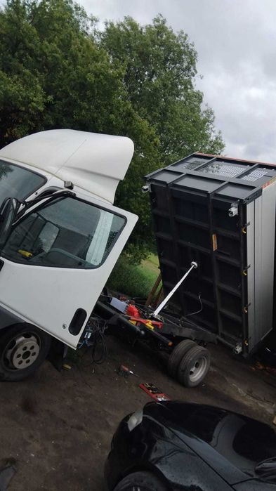 Usługi  trasportu i sprzątanie