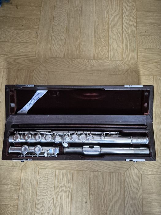 Флейта Міязава в гарному стані