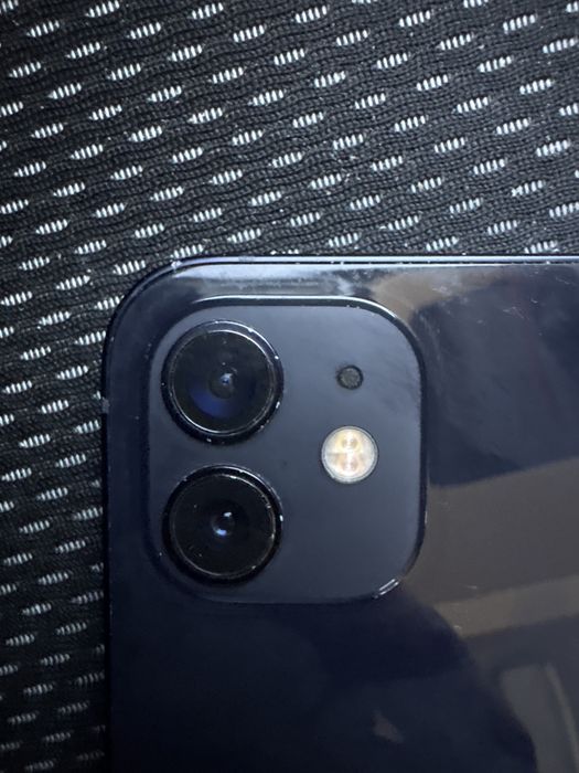 iPhone 12 64 GB