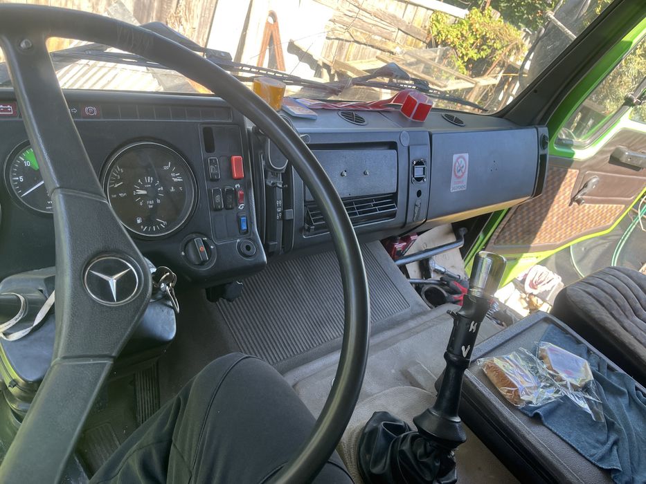 Мерседес самосвал