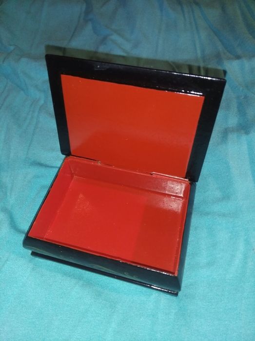 Винтажная русская лаковая шкатулка с крышкой ручная работа роспись