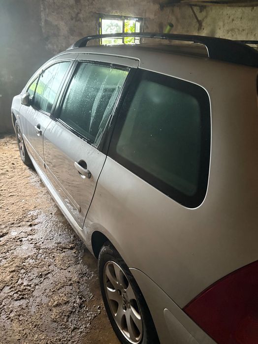 Peugeot 307 1.4hdi inteira ou peças