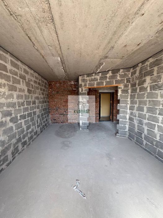 Продам 1-кімнатну квартиру в новому будинку в центрі міста