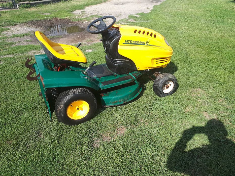 Kosiarka traktorek MTD yardman
