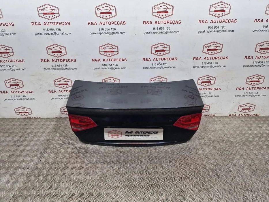 Tampa de Mala Audi A4 B8 Original