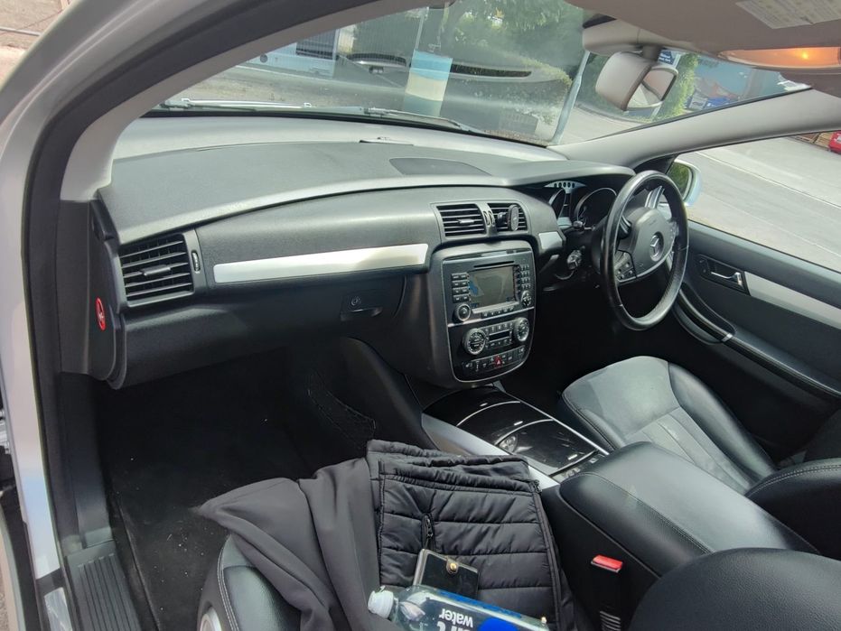 Mercedes-Benz R 320 CDI 4MATIC | 7 Lugares | 3.0 V6 Diesel MATRICULA INGLESA