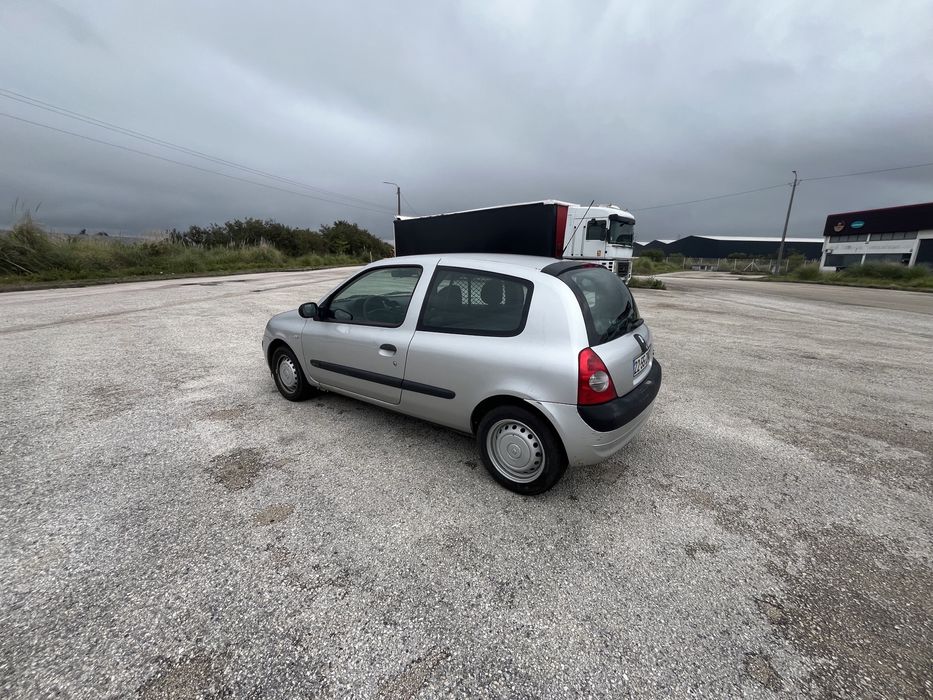 Renault Clio II - Van