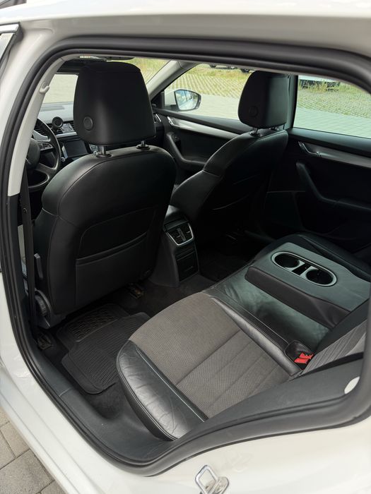 Skoda Octavia 2013 VIN TMBJD7NE4E0084921 фото оголошення 10 з 24