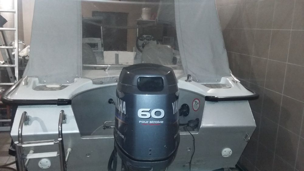 лодка  алюминиевая ums-470