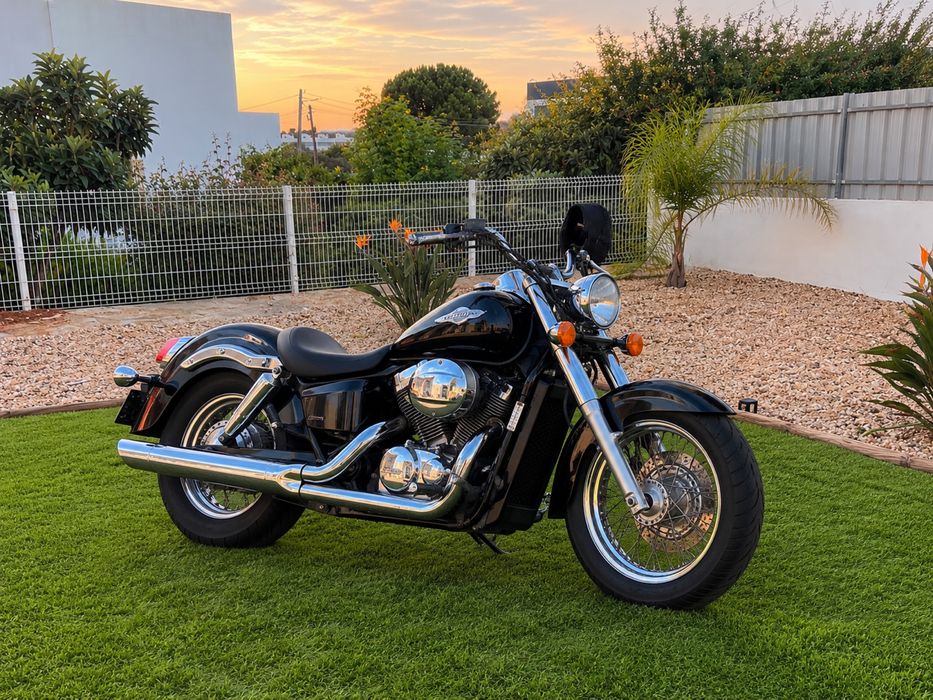 Honda Shadow VT750 – 1999 | 36.000 km | Excelente Estado
