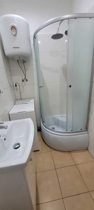 Wynajmę garsonierę dla pary, BEZCZYNSZOWE, SEZON GRZEWCZY W CENIE.