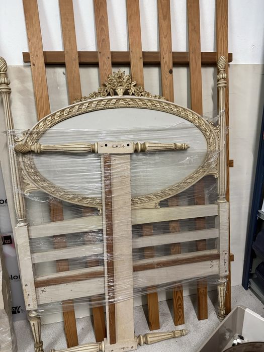 cama de solteiro vintage