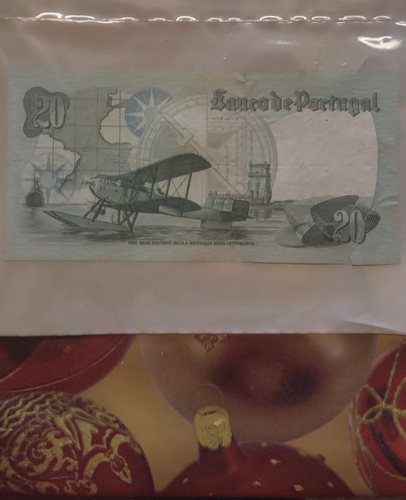 Nota 20 escudos .