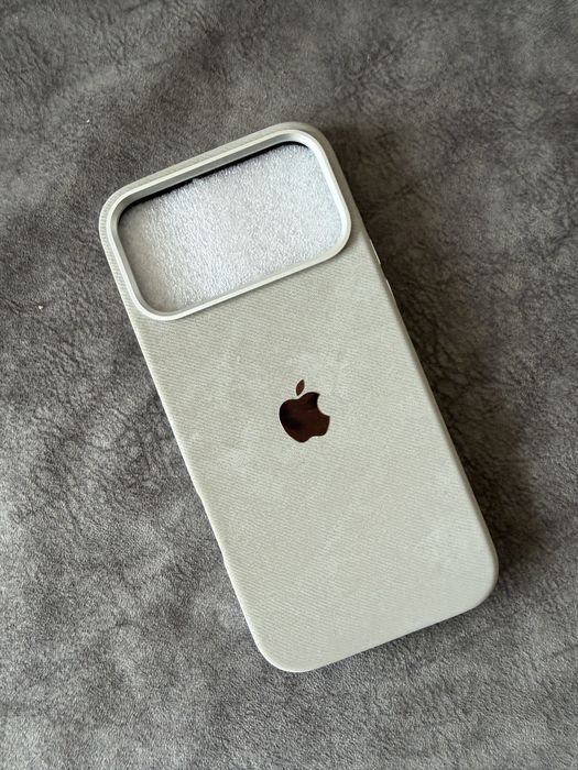 Чохол для Iphone 17pro/17pro max