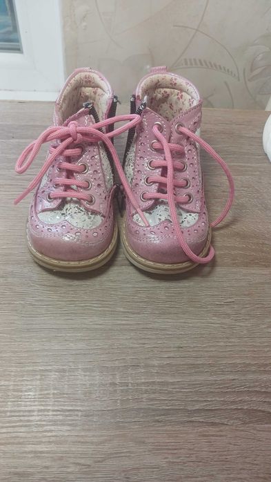 Черевички ортопедичні весна,12,5 см рзмір 20р