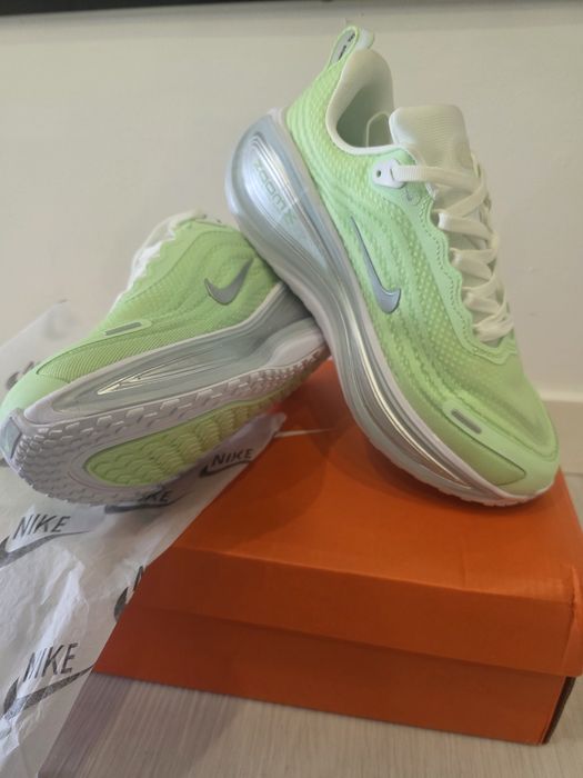 Nike vomero plus novos verdes
