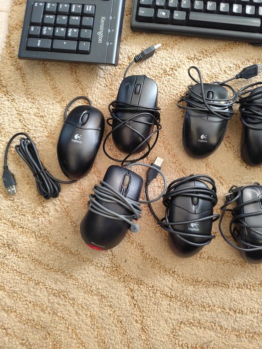 Ratos e teclados com fio