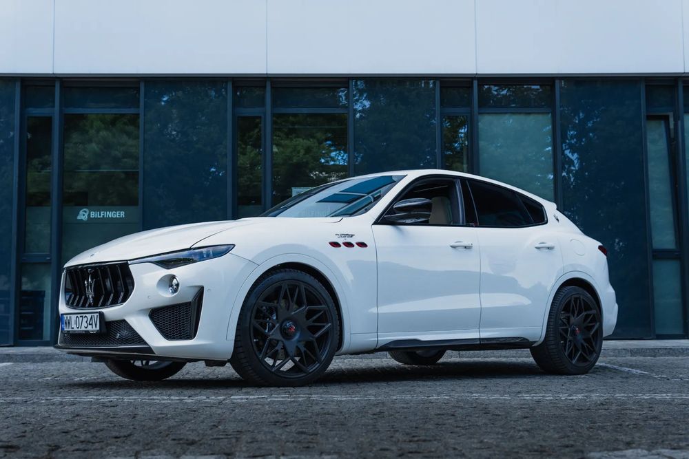 Maserati Levante PAKIET TROFEO 2022 3.8 V8 550KM