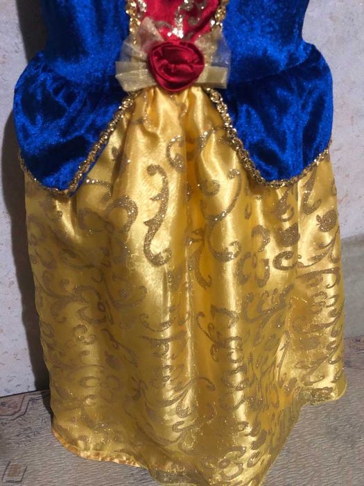 Карнавальний костюм Білосніжка