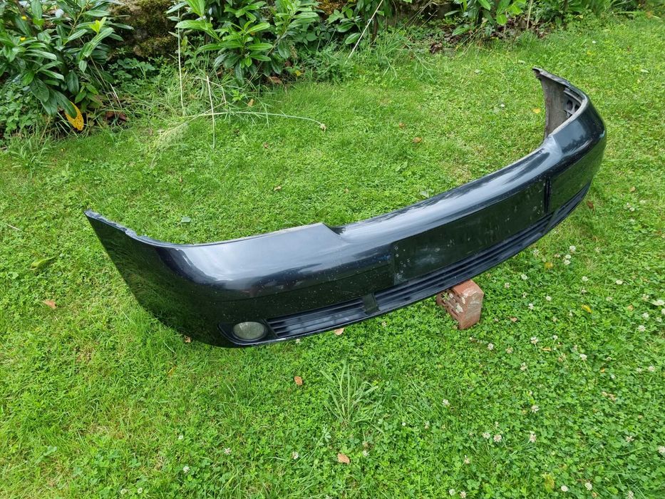 AUDI A4 B5 LIFT (99-01)- ZDERZAK przedni przód z halogenami i kratkami