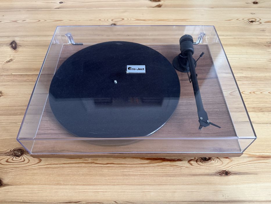 Gramofon Pro-Ject Audio Systems T1 BT Bluetooth